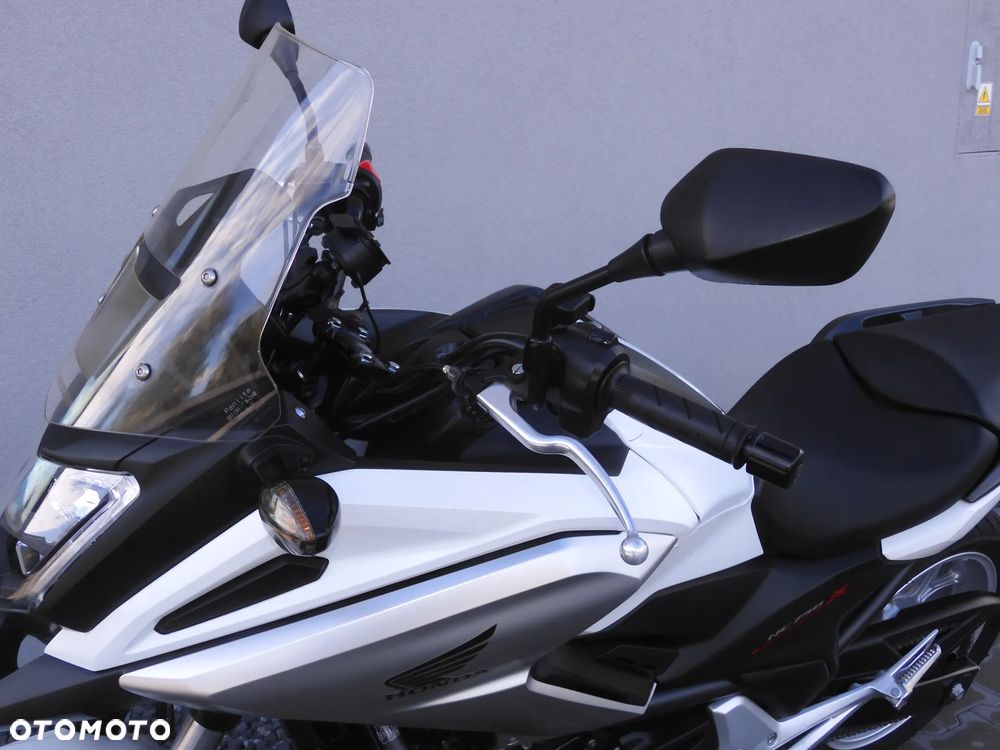 Honda NC - 27