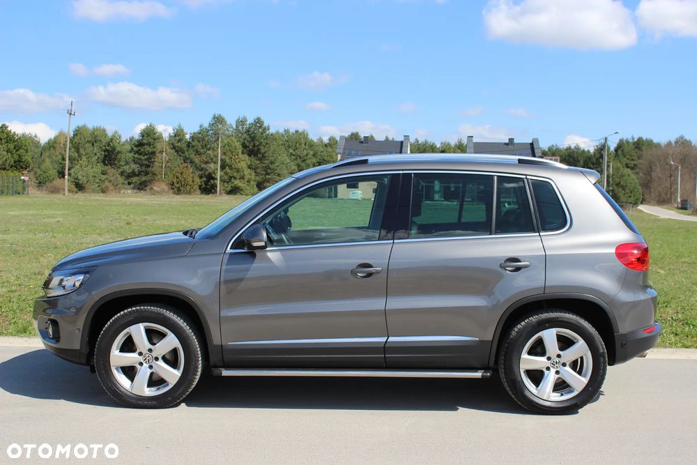 Volkswagen Tiguan 2.0 TDI DPF 4Motion BlueMotion Technology Lounge Sport & Style - 3