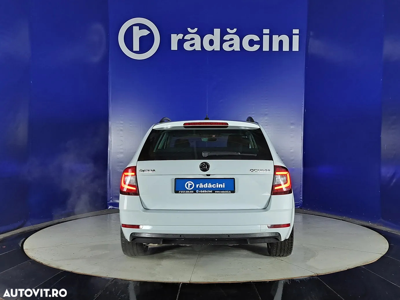 Skoda Octavia 2.0 TDI DSG Style - 4