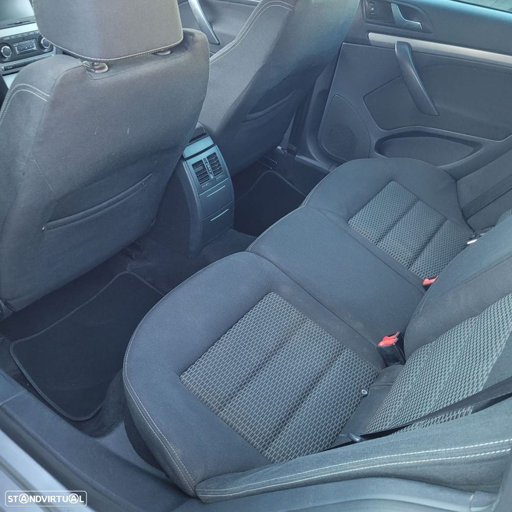 Skoda Octavia Break 1.6 TDi Sportline - 20