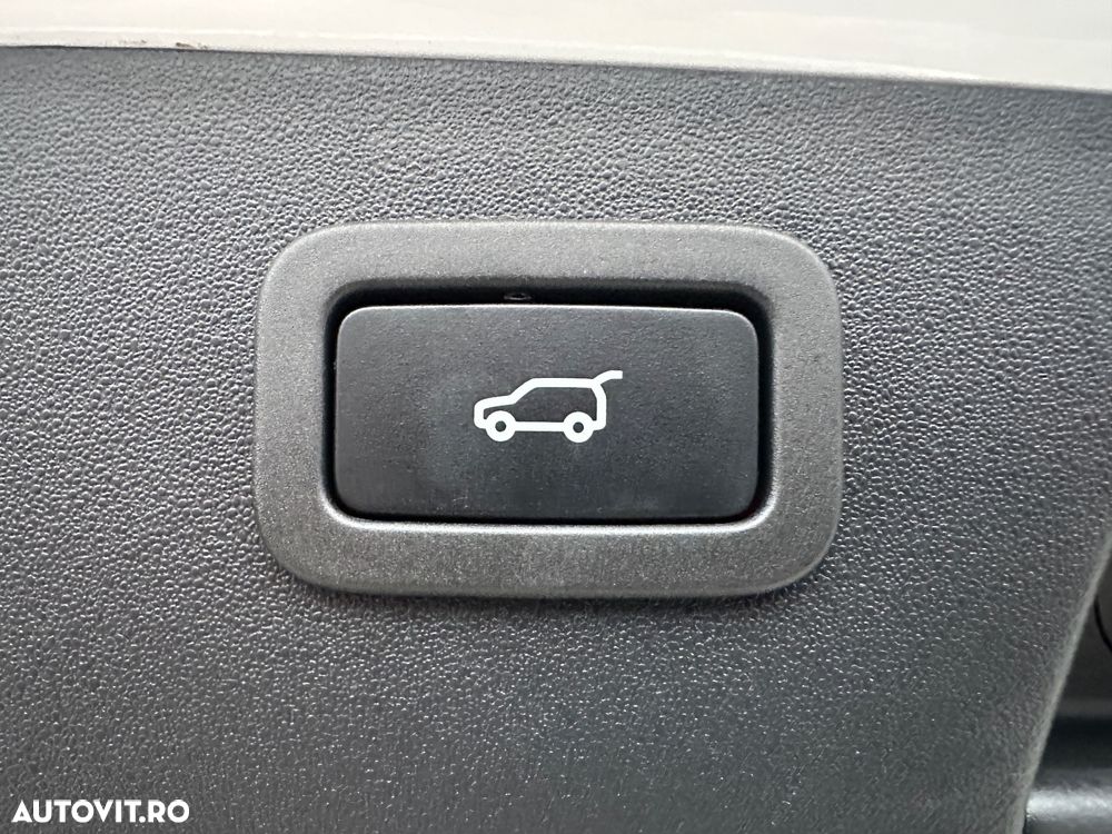 Jaguar E-Pace D165 AWD R-Dynamic - 30