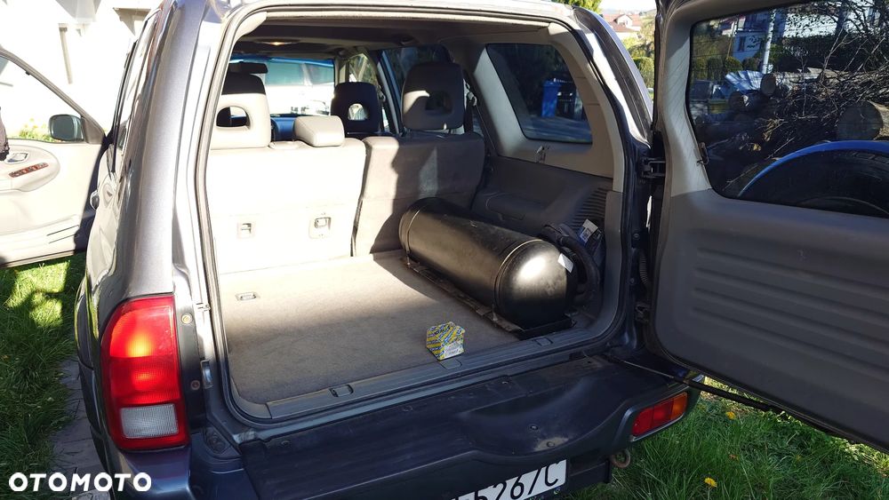 Suzuki Grand Vitara 2.7 V6 - 16