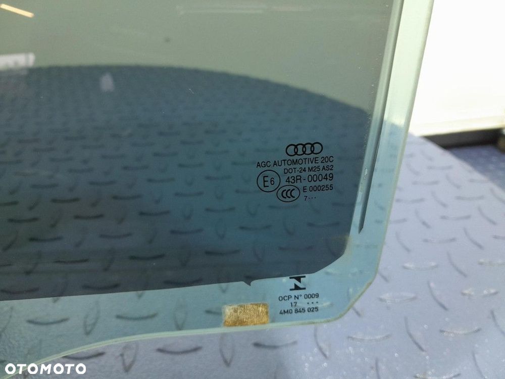 AUDI Q7 II 4M SZYBA DRZWI TYŁ LEWA 4M0845025 - 2