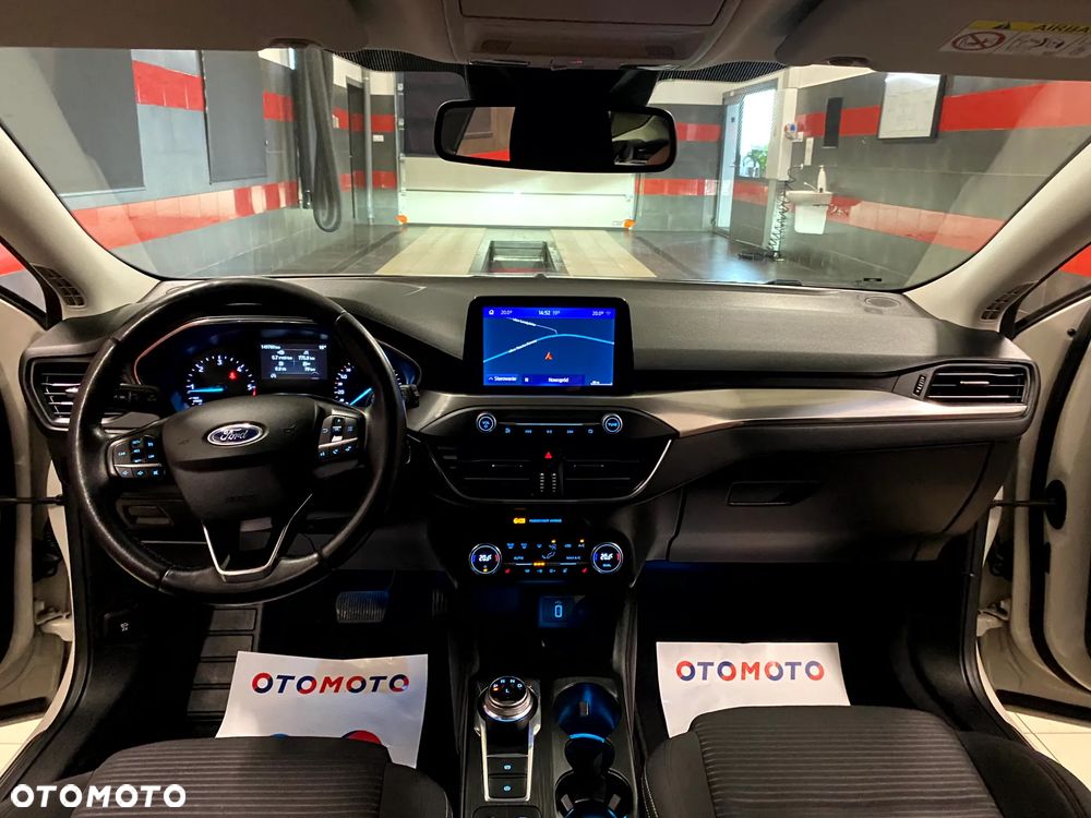 Ford Focus 2.0 EcoBlue Titanium - 18
