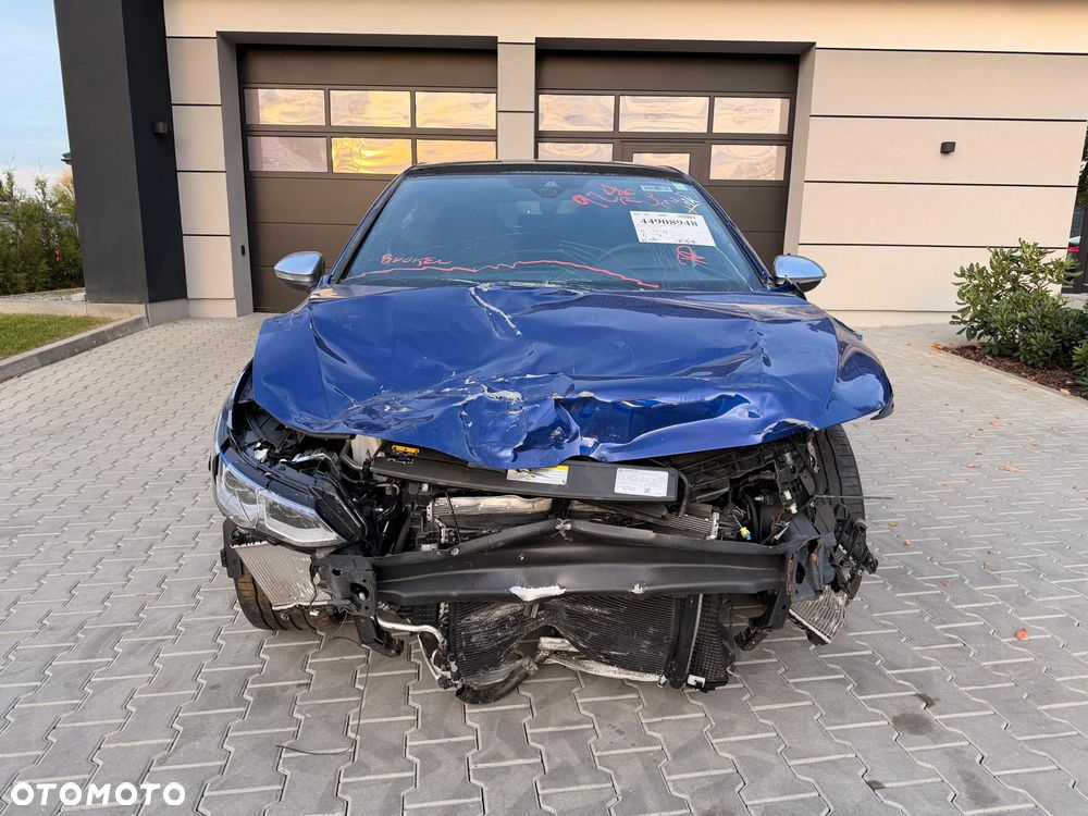 Volkswagen Golf 2024 photo 3