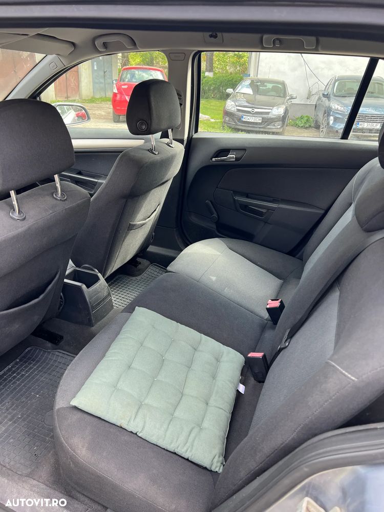 Opel Astra - 11