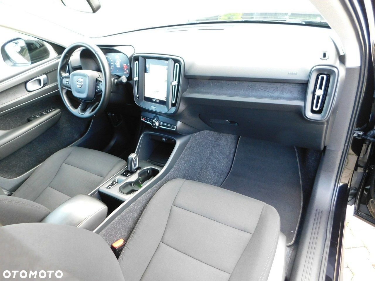 Volvo XC 40 D3 - 8