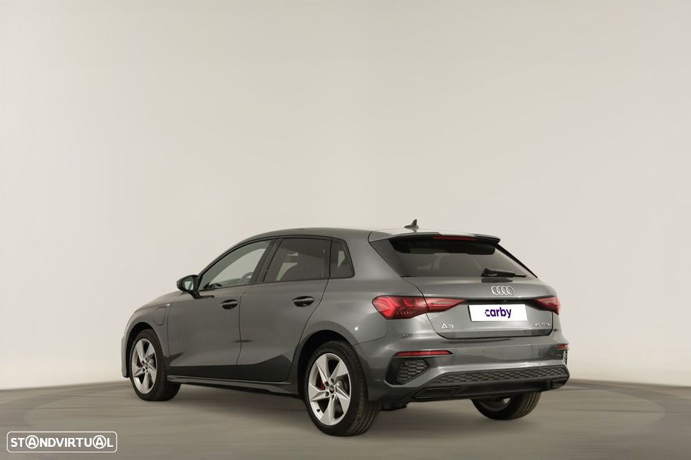 Audi A3 Sportback 45 TFSIe S line - 3