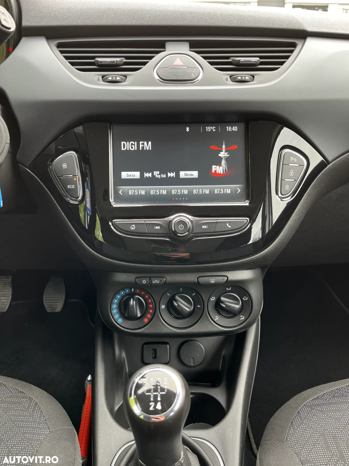 Opel Corsa 1.4 Color Edition - 19