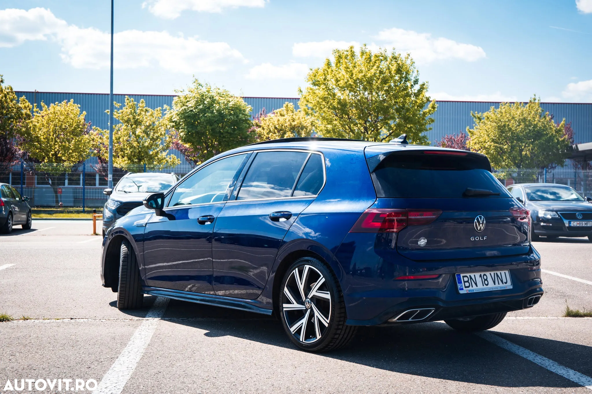 Volkswagen Golf 2.0 TDI DSG R-Line - 4