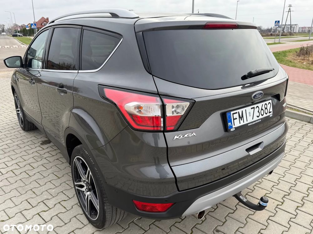 Ford Kuga 1.5 EcoBoost 2x4 Titanium - 5