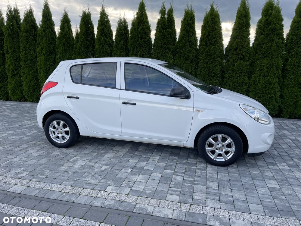 Hyundai i20 - 8
