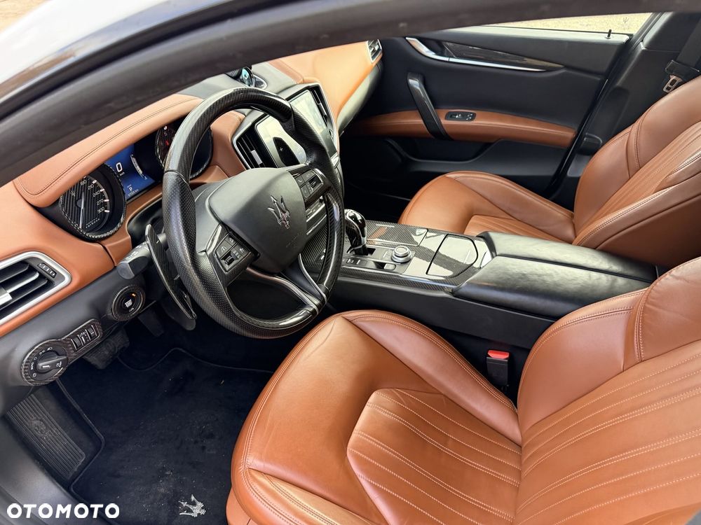 Maserati Ghibli S Q4 - 15