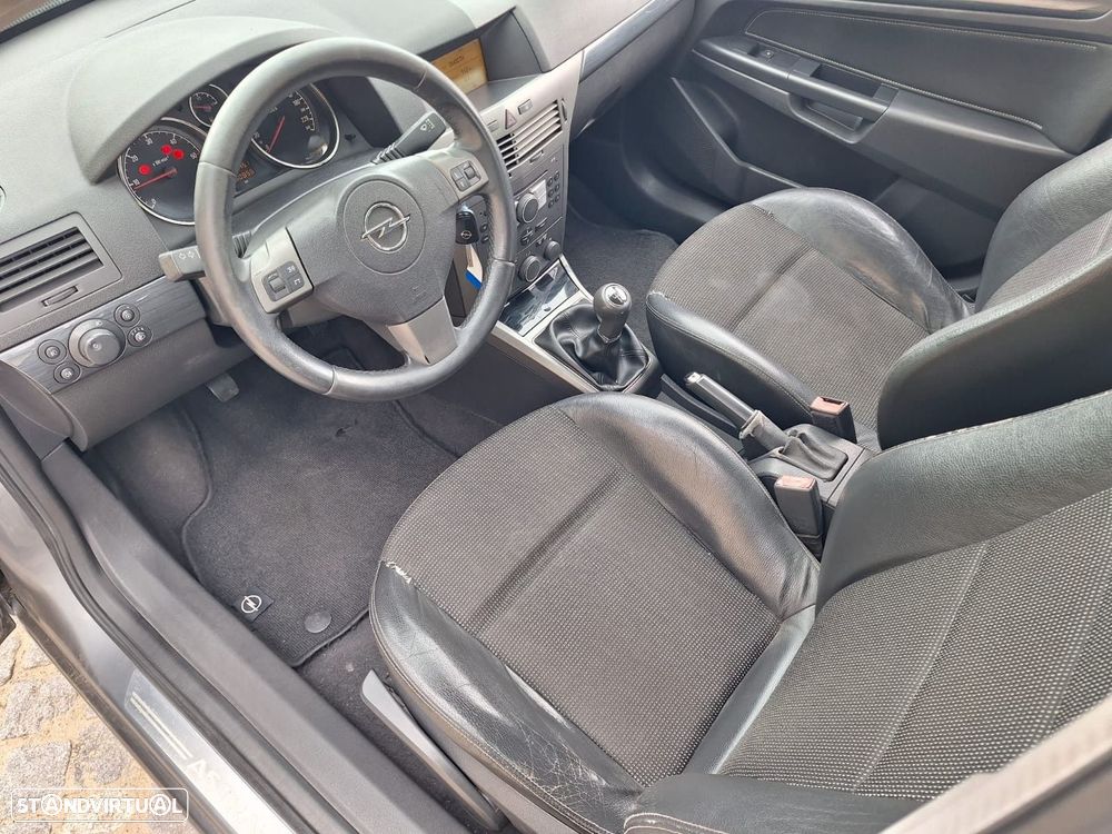 Opel Astra 1.3 CDTi Cosmo - 10