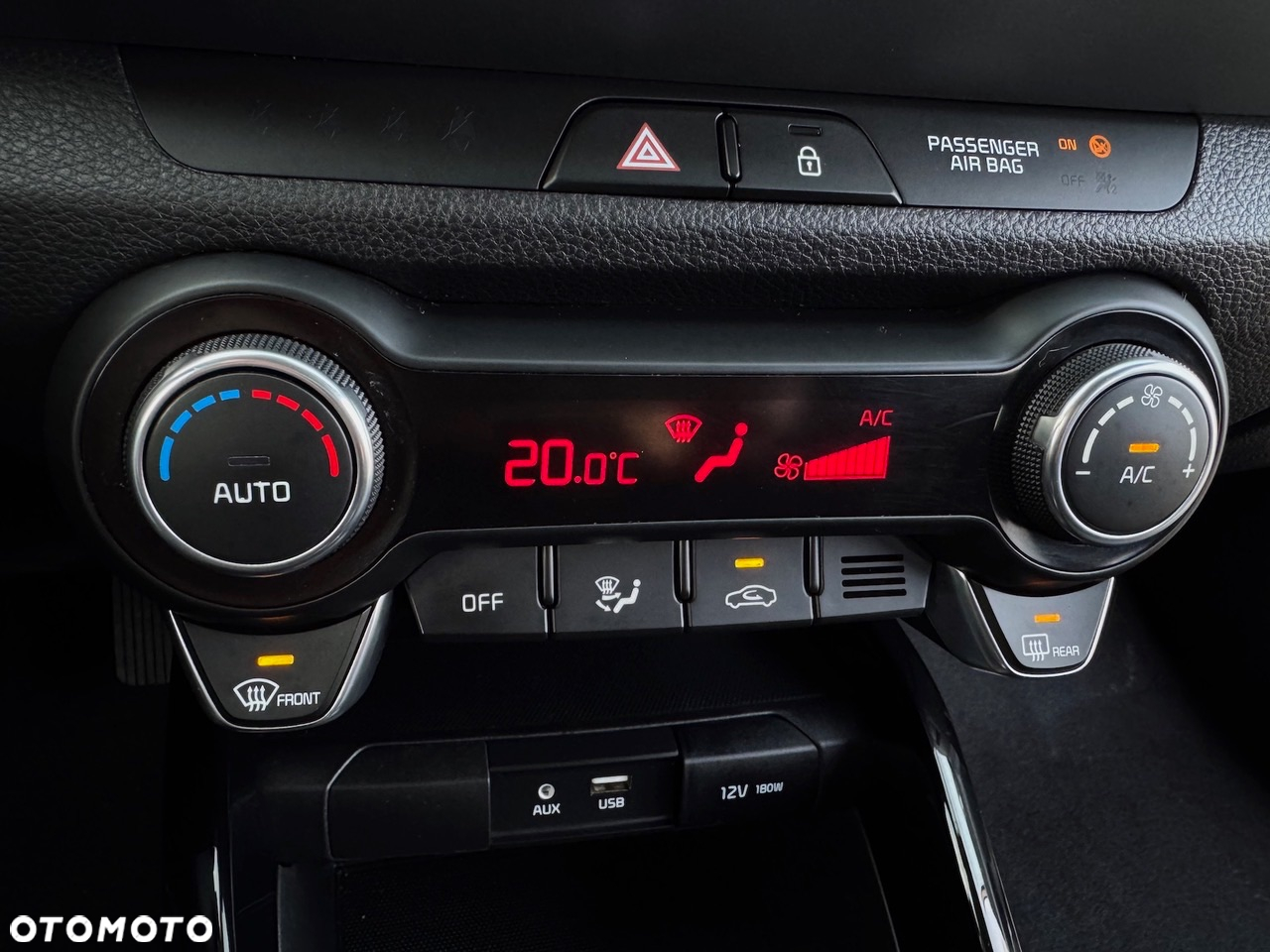 Kia Stonic - 22