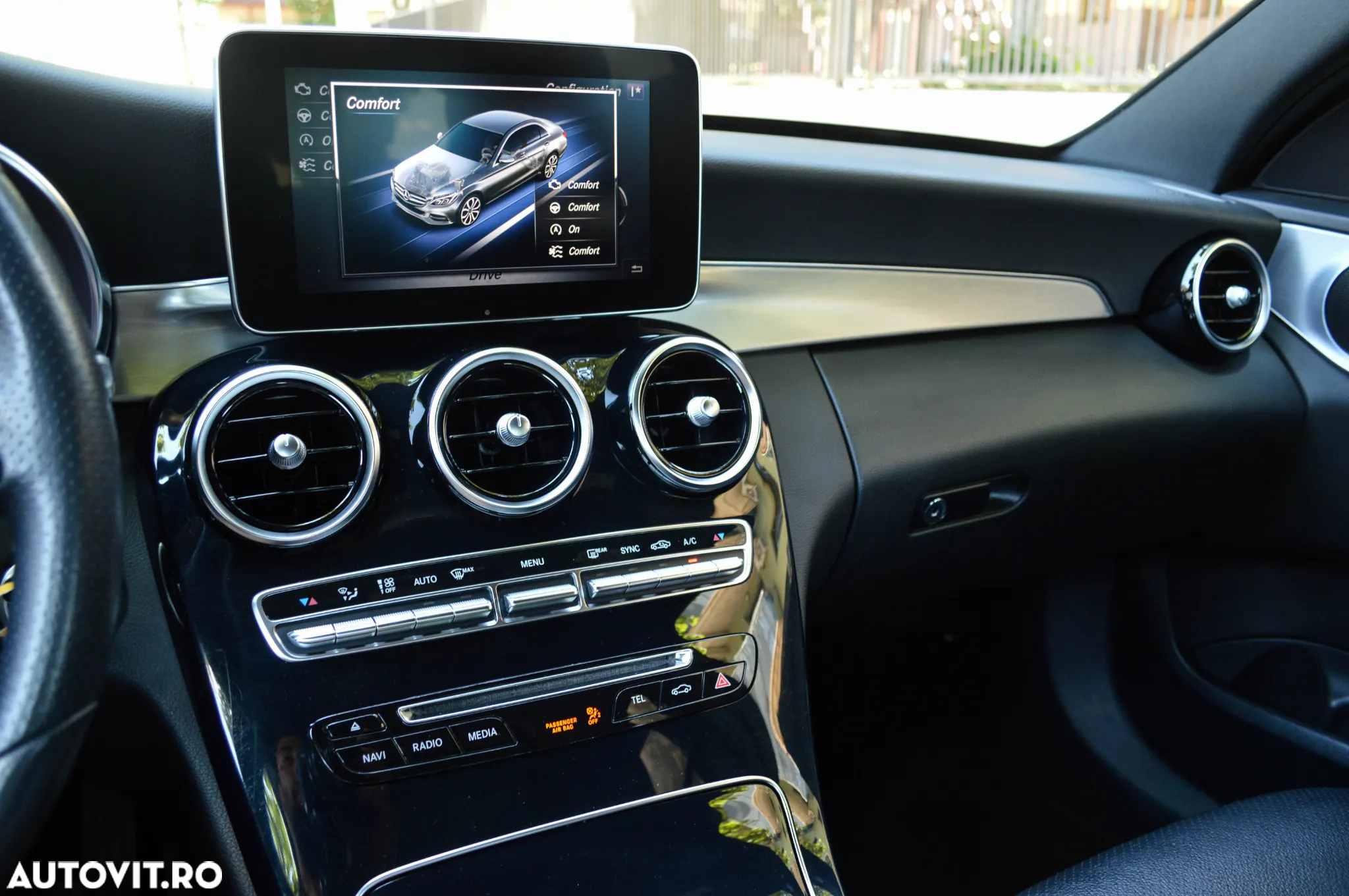 Mercedes-Benz C 180 (BlueTEC) d 7G-TRONIC Avantgarde - 27