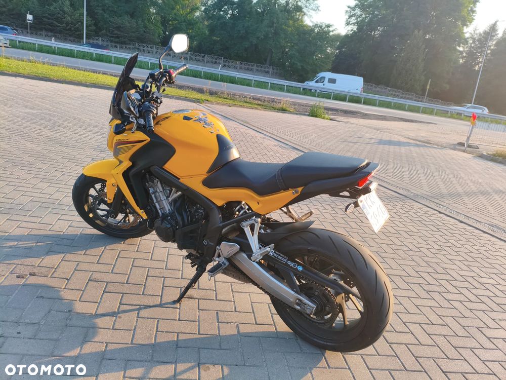 Honda CB - 3