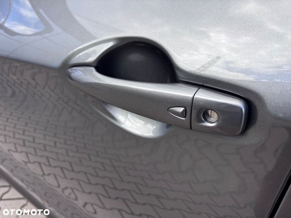 Nissan Qashqai 1.3 DIG-T N-Connecta - 30