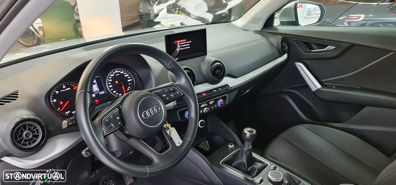 Audi Q2 1.6 TDI Design - 28