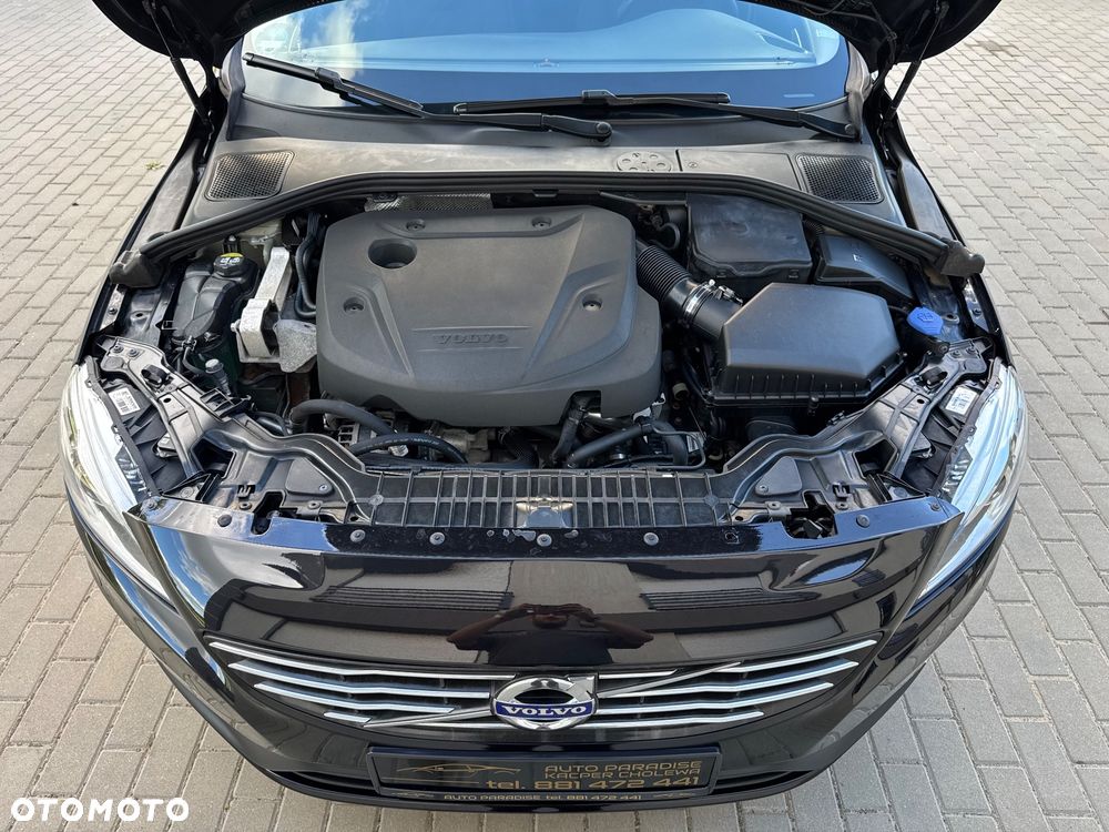 Volvo V60 D3 Geartronic Momentum Pro - 32