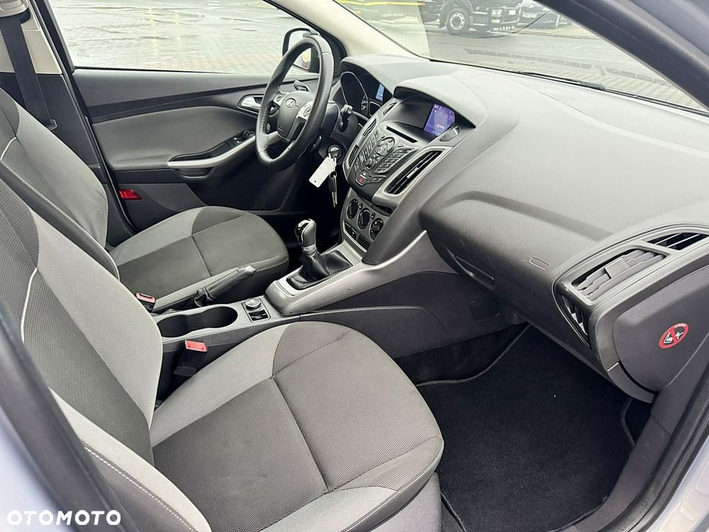 Ford Focus - 14