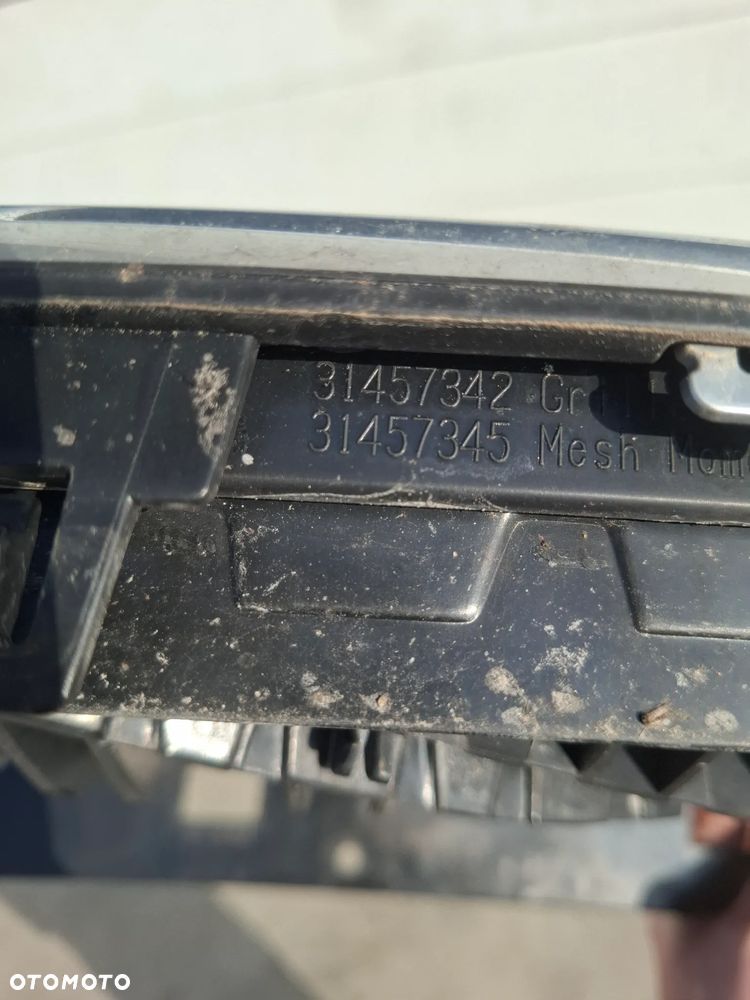 Volvo XC40 Gril atrapa 31457342 - 8