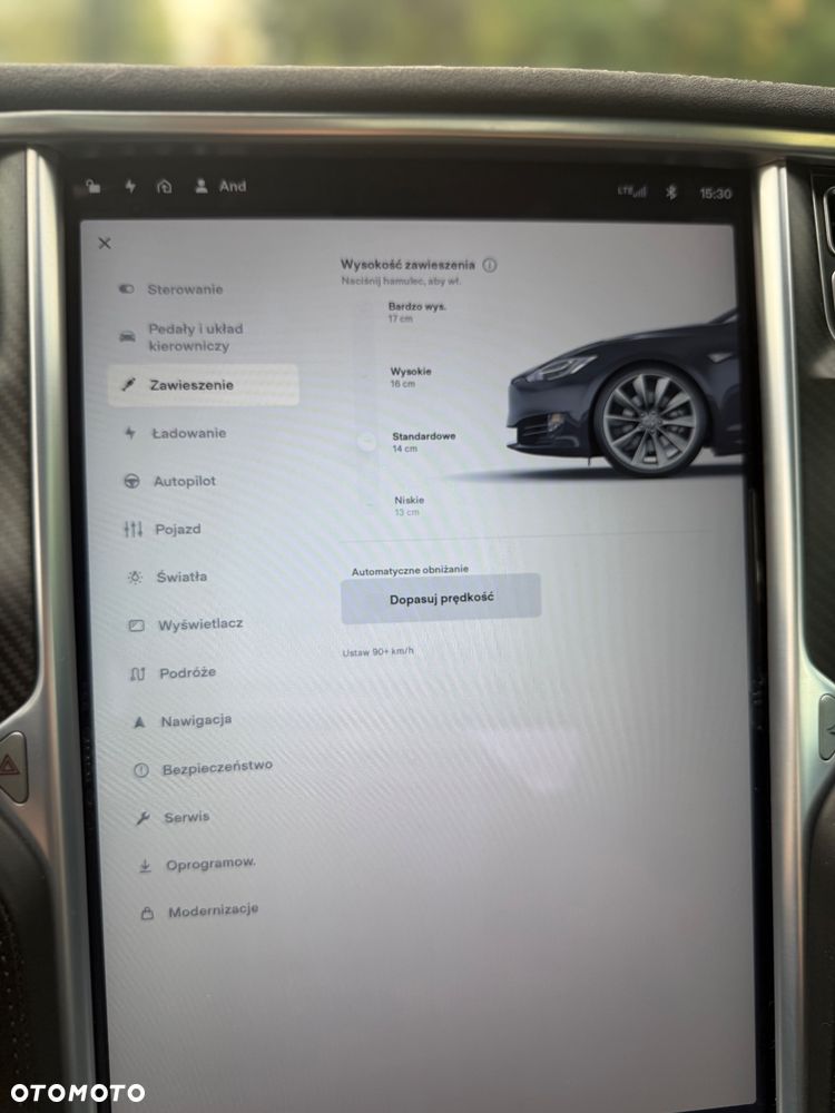 Tesla Model S - 30