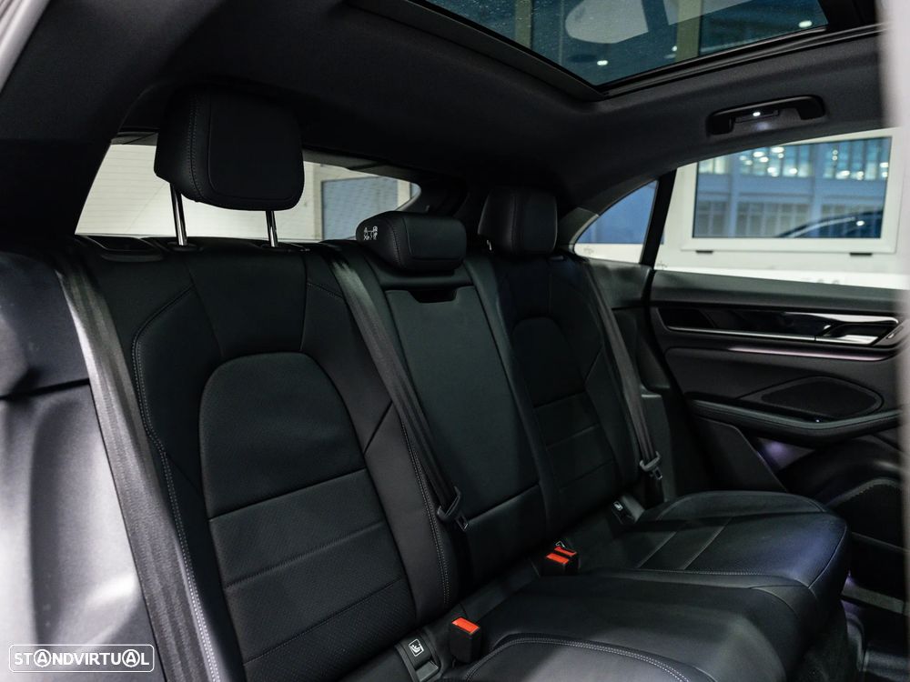 Porsche Macan Standard - 25