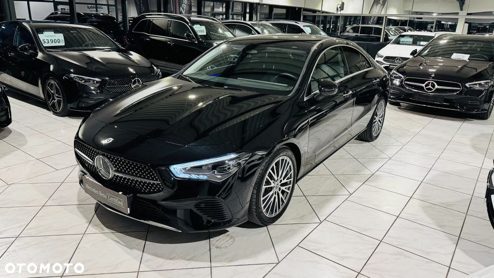 Mercedes-Benz CLA 180 Progressive 7G-DCT - 2