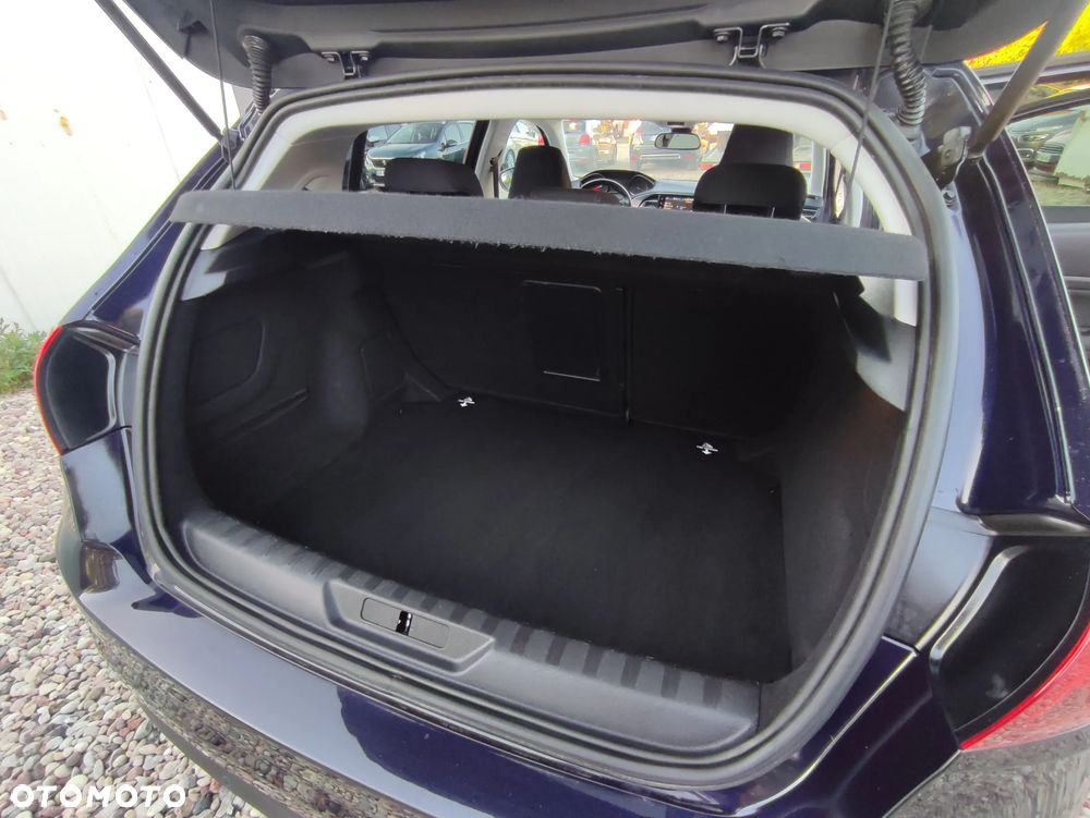 Peugeot 308 PureTech 130 GPF Stop & Start Allure Business-Paket - 24