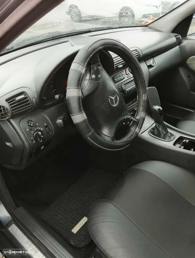 Mercedes-Benz C 220 CDi Avantgarde - 6