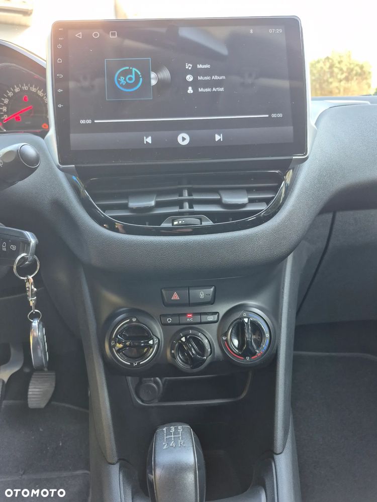 Peugeot 208 95 VTI Active - 18