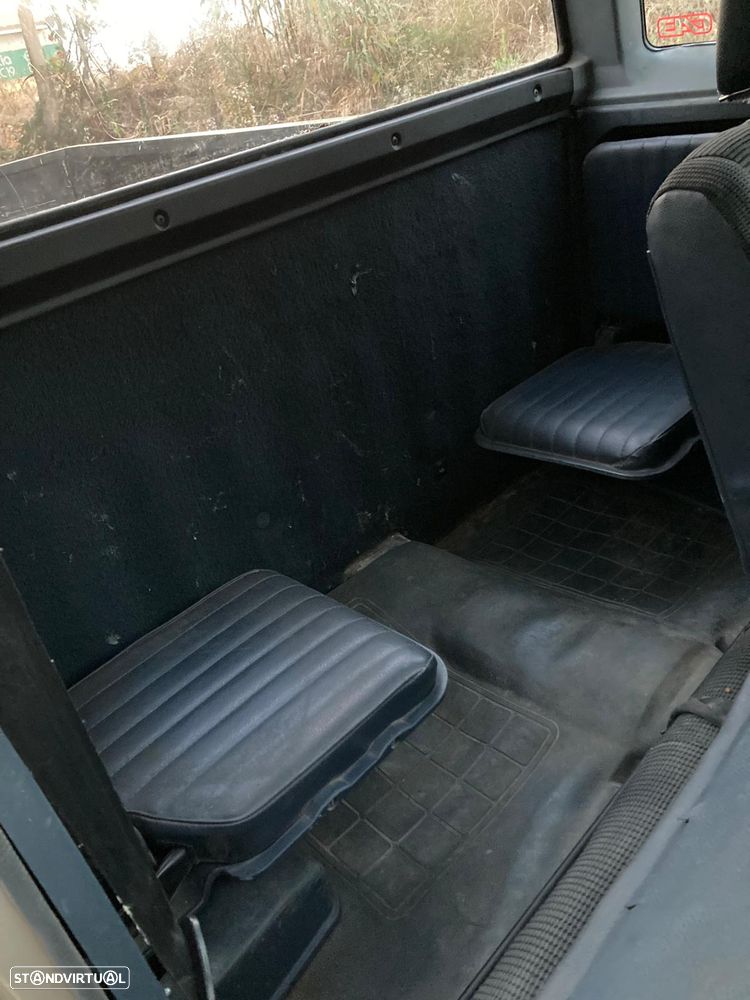 Nissan Pick Up 2.5 D CD - 11