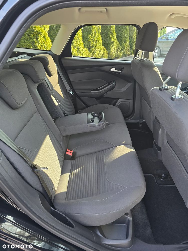 Ford Focus 1.0 EcoBoost STart-Stopp-System TITANIUM - 30