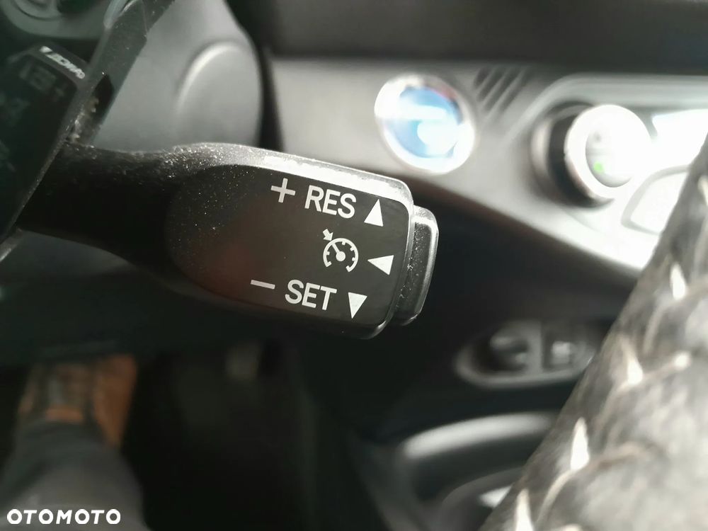 Toyota Yaris Hybrid 1.5 VVT-i Comfort - 28