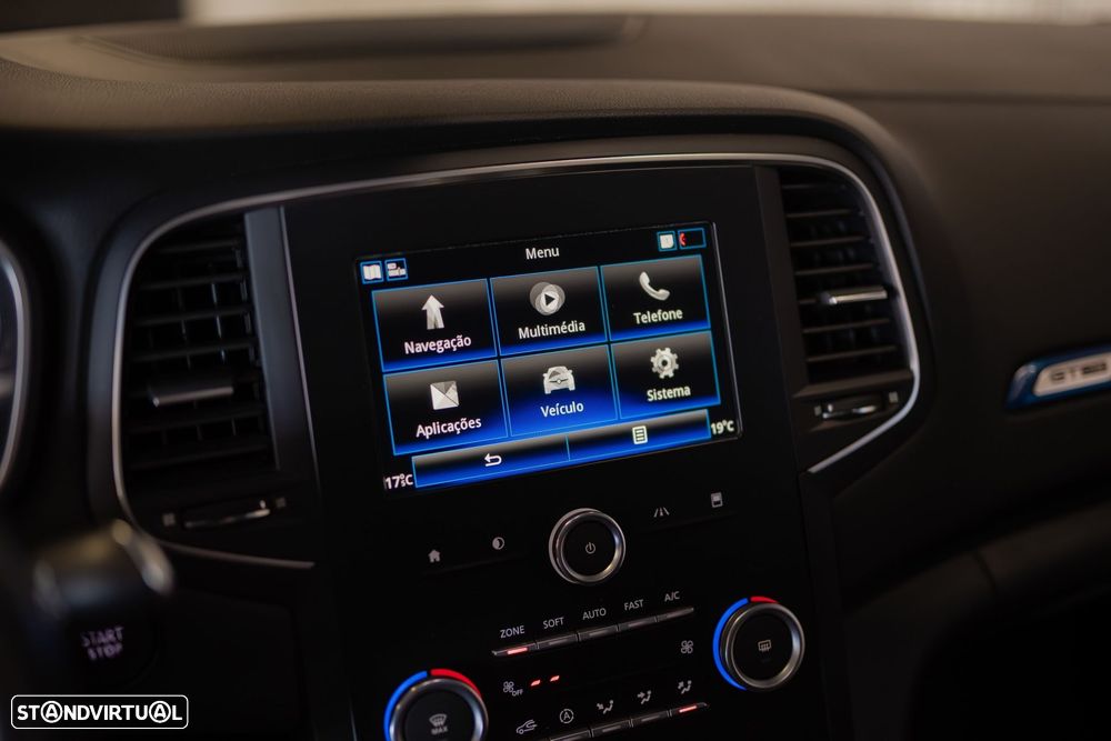 Renault Mégane Sport Tourer - 30