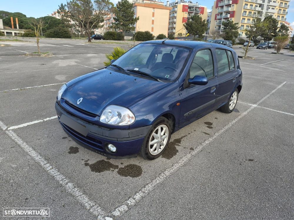 Renault Clio 1.2 RXE - 7