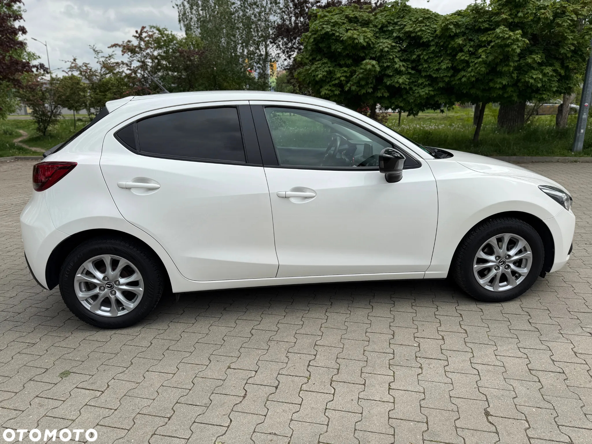 Mazda 2 SKYACTIV-G 90 Red Edition - 7