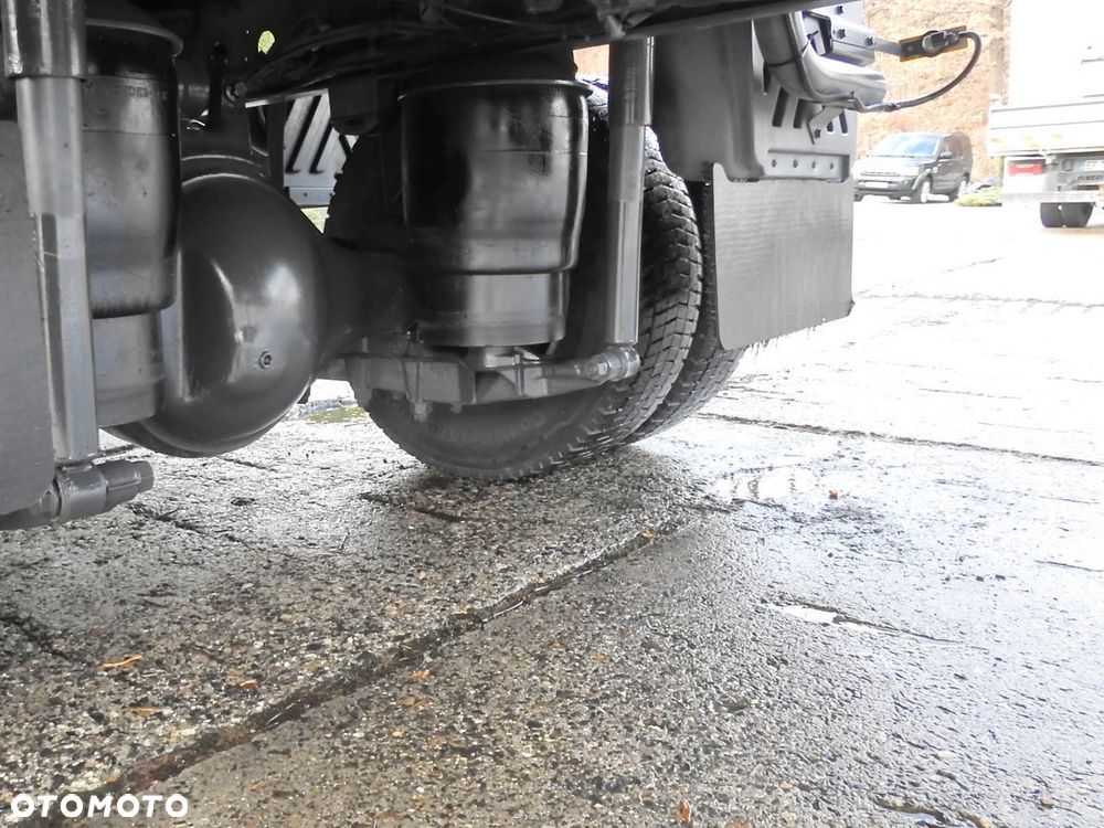 Mercedes-Benz ATEGO 12.24 KONTENER WINDA 18 PALET TEMPOMAT KLIMATYZACJA AUTOMAT  BLIŹNIACZE KOŁA  240KM - 24