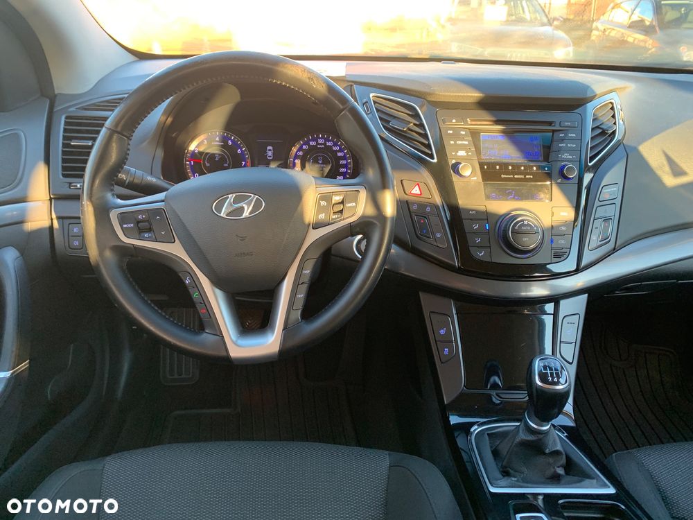 Hyundai i40 1.6 GDI BlueDrive Business - 21