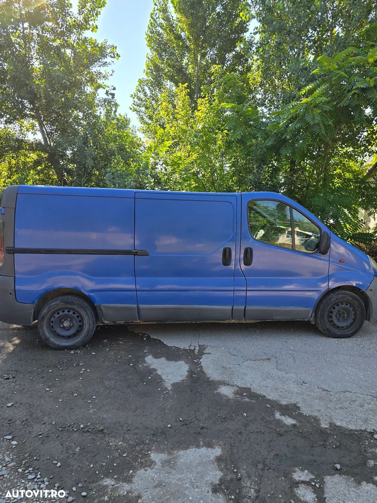 Opel Vivaro - 5