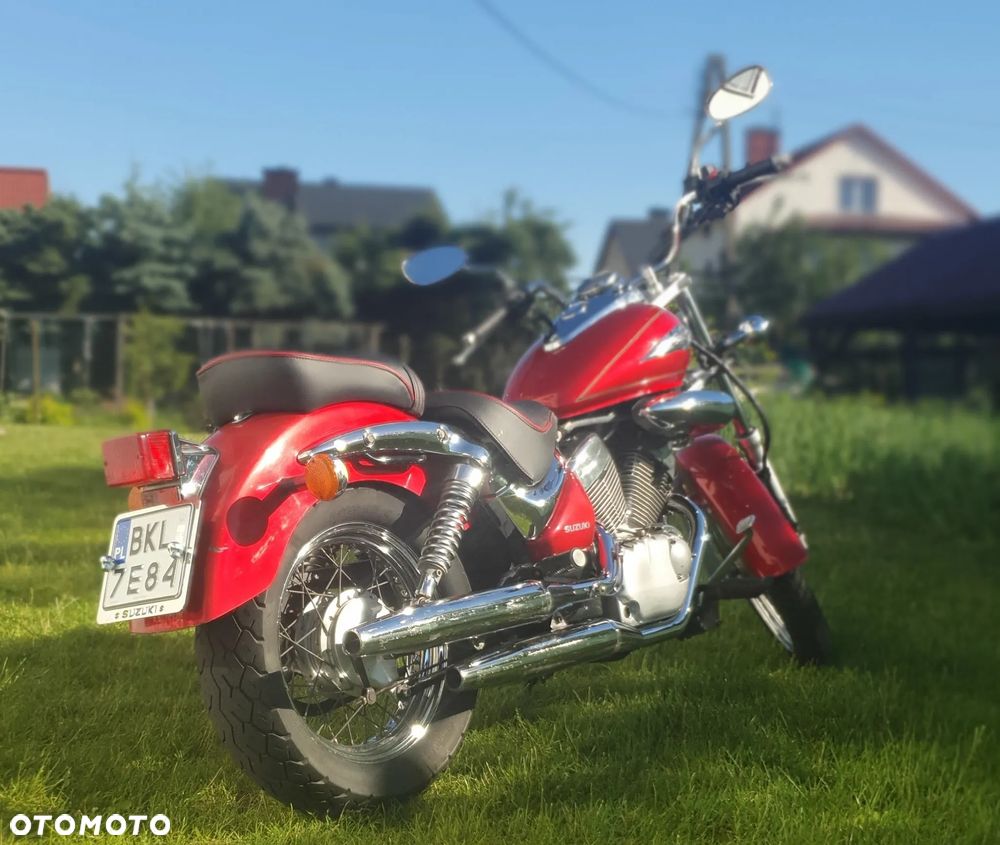 Suzuki Intruder - 9