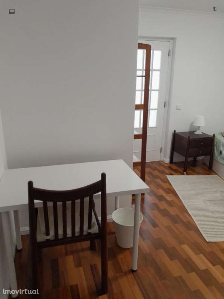 Quarto - localizado em Parede Lisbon - Grande imagem: 3/13