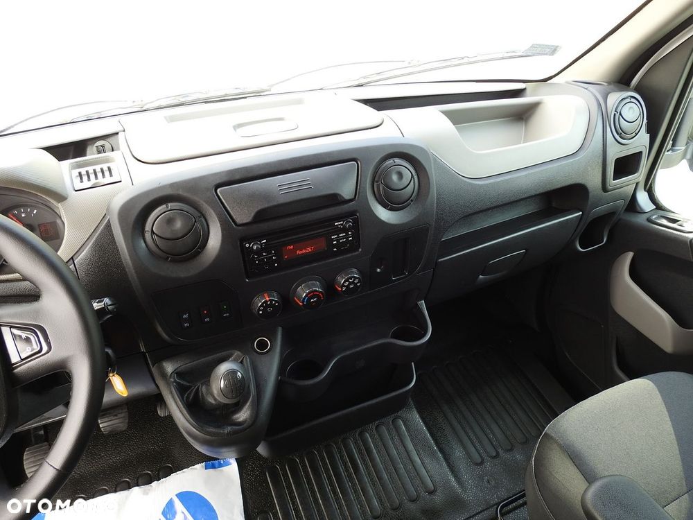 Renault MASTER PLANDEKA 8 PALET TEMPOMAT KLIMATYZACJA  170KM - 31