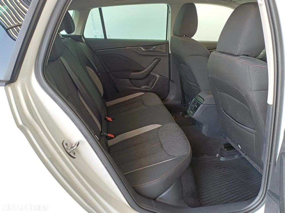 Skoda Scala 1.0 TSI Style - 27