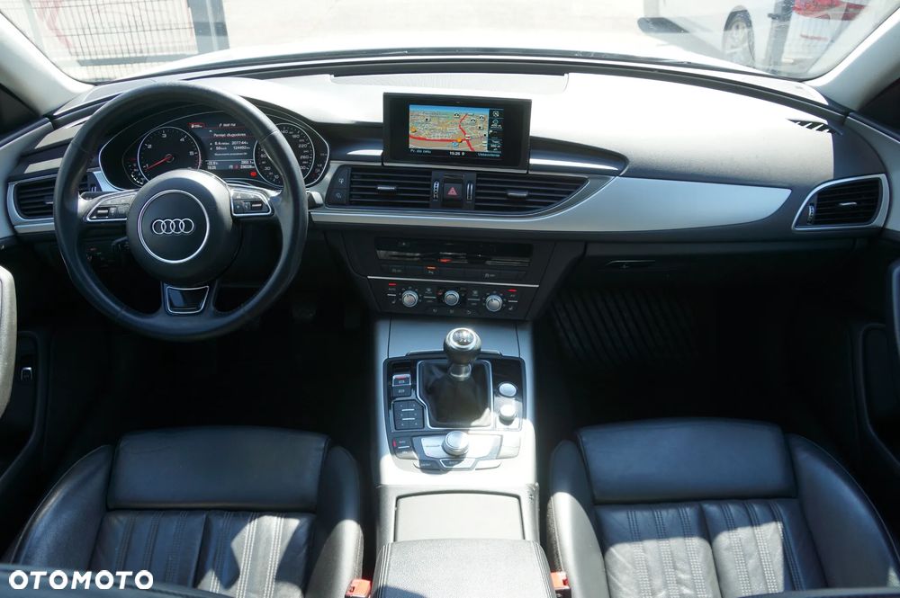 Audi A6 Avant 2.0 TDI Ultra - 11