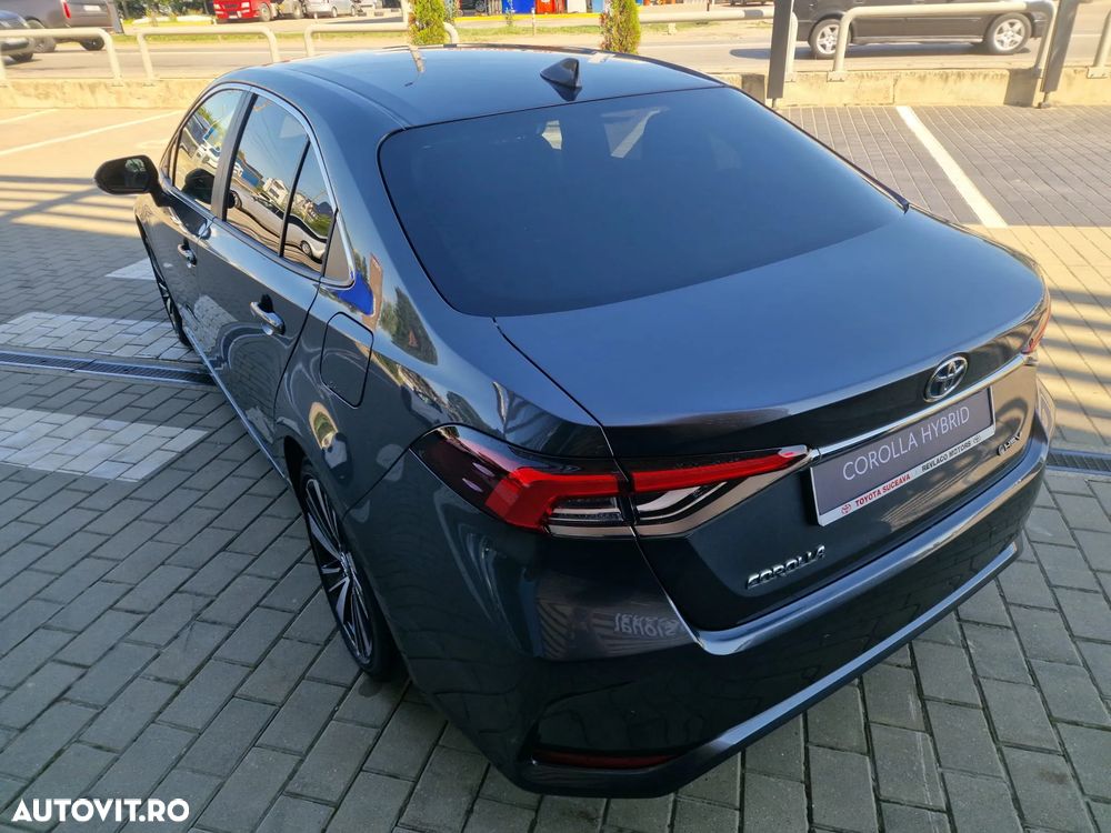 Toyota Corolla 1.8 HSD Dynamic - 9
