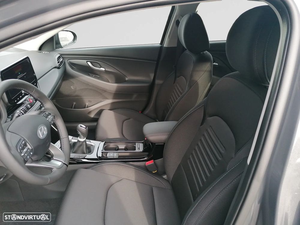 Hyundai i30 1.0 T-GDI Style Plus - 10