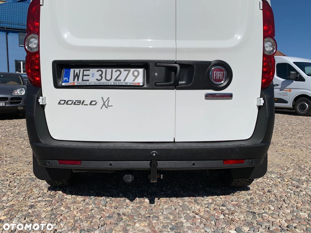 Fiat DOBLO POWER L2H2 MAXI XL Transport 2 Euro Palety Ładowność 961kg Hak 1300kg DMC 2510kg Homologacja cięż. VAT-1 Pakiet wyposażenia SX+ Podgrzewane fotele, Fabryczne radio, Halogeny, Podłokietnik, Parktroniki, Osłony przeciwbłotne, Metalowa osłona podwozia , Mocny Silnik  1600cm3 120KM MultiJet - 26