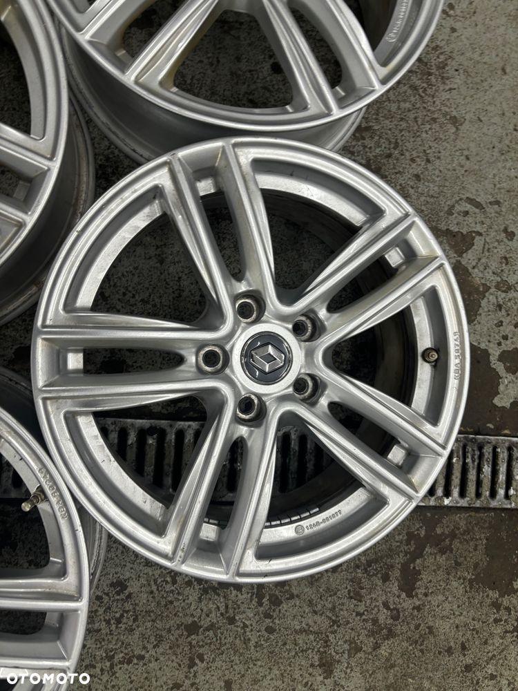 Alufelgi Renault 7.5Jx17 5x114.3 RC27-757 KBA50749 - 5